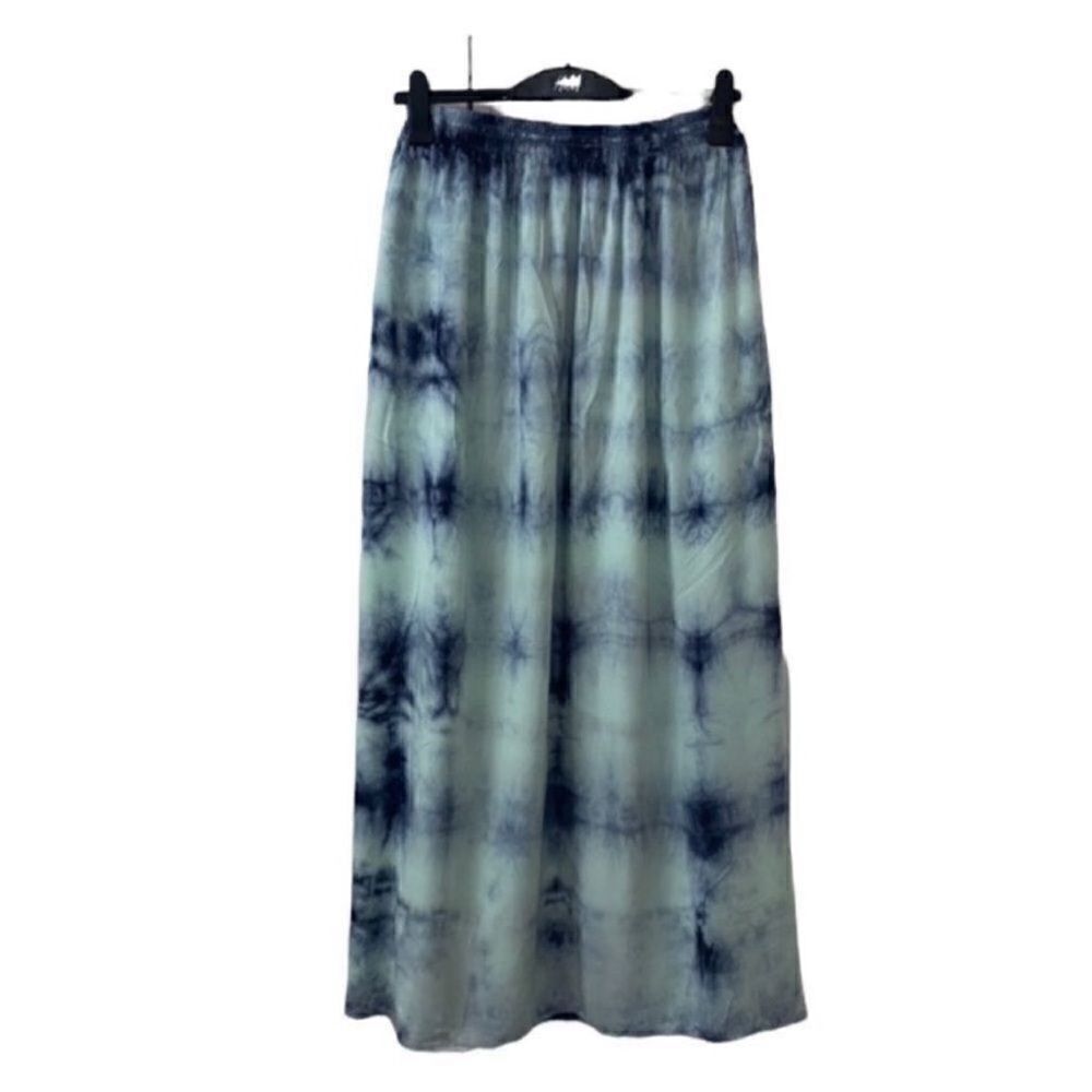 Forever 21 Tye Dye Maxi Skirt(Size Medium)